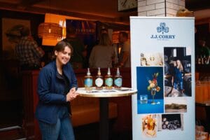 J.J. Corry - Jessie Lynch - Dramtable